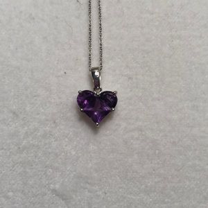 14K White Gold Purple Heart Necklace 💜